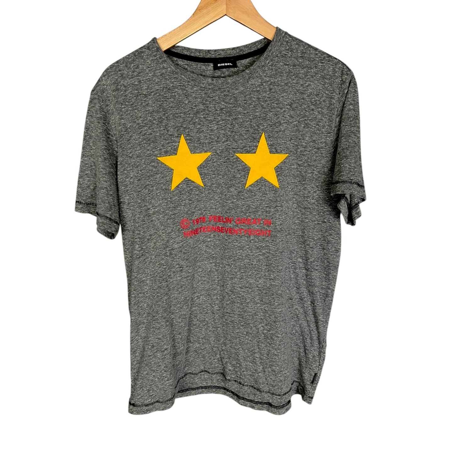 Diesel Star Patch Feelin' Great in 1978 Gray & Yellow Men's Small T-Shirt Casual