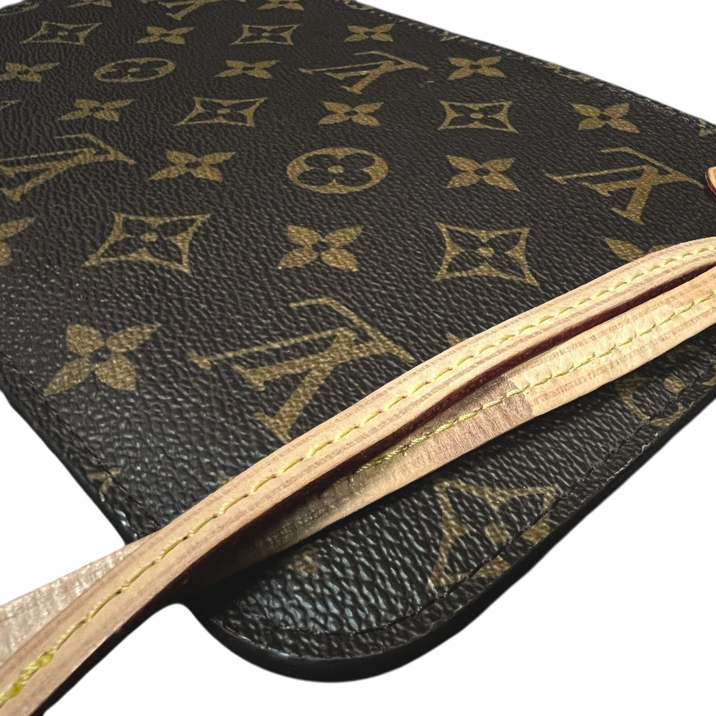 Louis Vuitton Monogram Wristlet Neverfull Pochette - $1,550 Retail