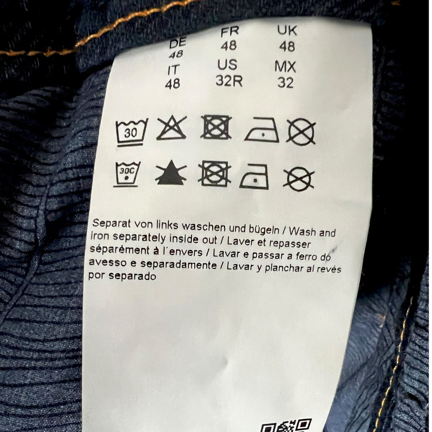 Hugo Boss Taper Fit Shorts - $98 Retail