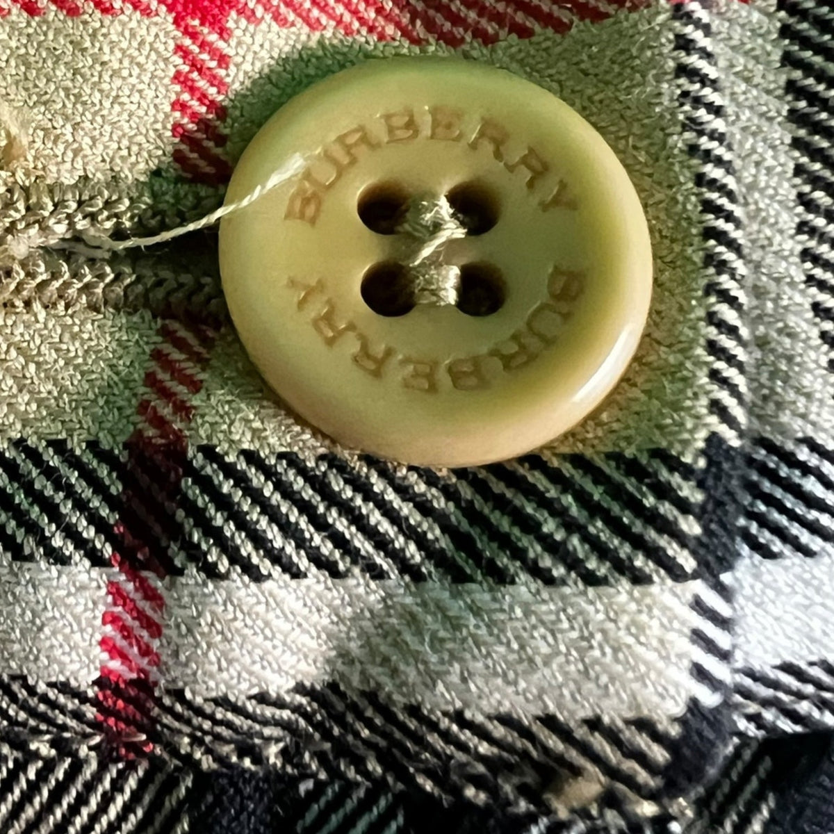Burberry Golf Nova Check Shorts Women's 8 Vintage 90s Preppy Casual Summer