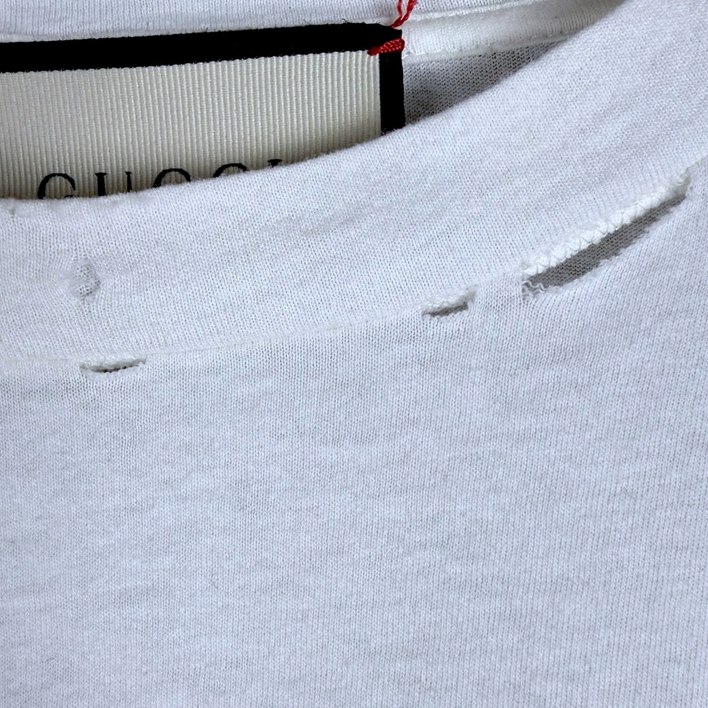 Gucci White Washed Cotton Jersey Oversize T-Shirt with Gucci Logo Distressed Neck $650 Retail
