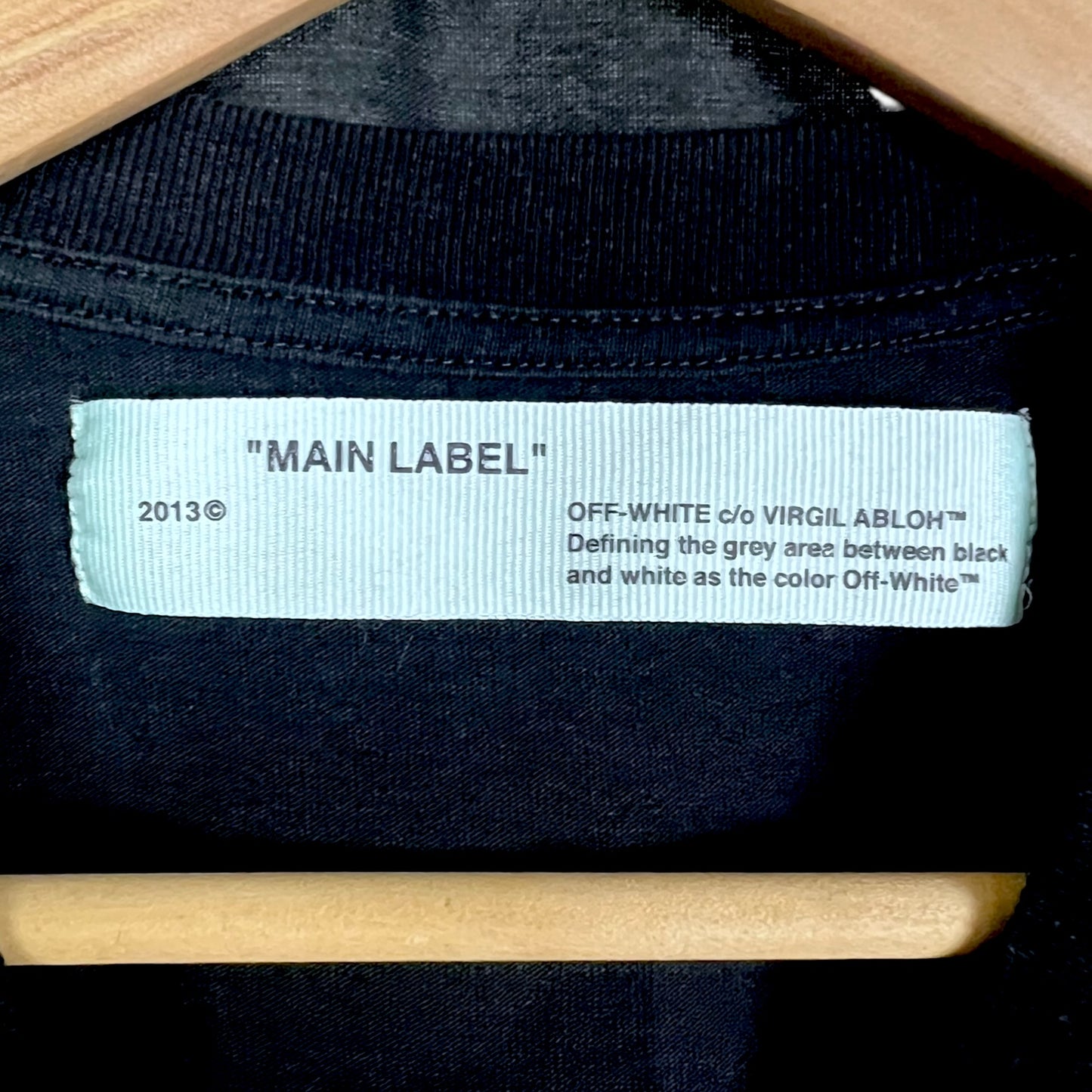 Off-White by Virgil Abloh No Doubt Spring Summer 2019 T-Shirt - $380 Retail