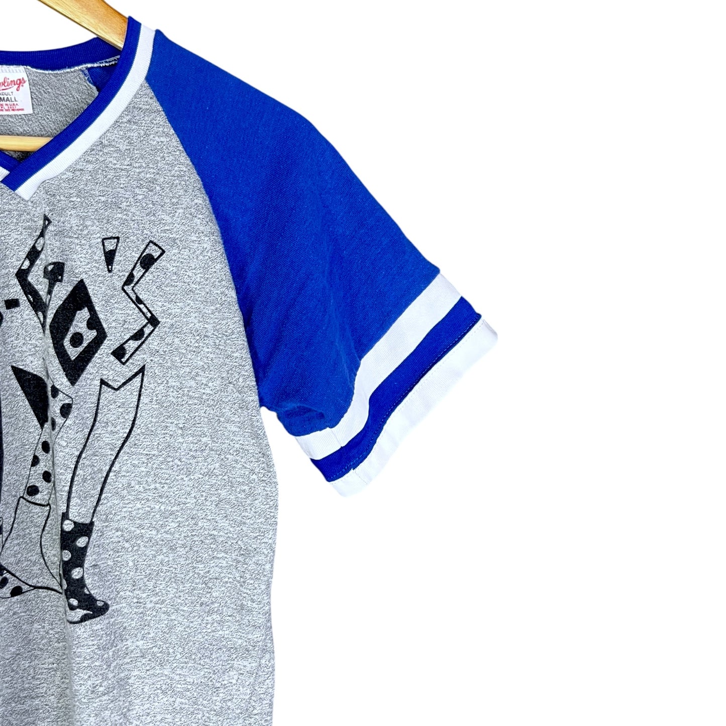 The Go-Go's Vintage 1980s Graphic V-Neck Jersey Single Stitch T-Shirt