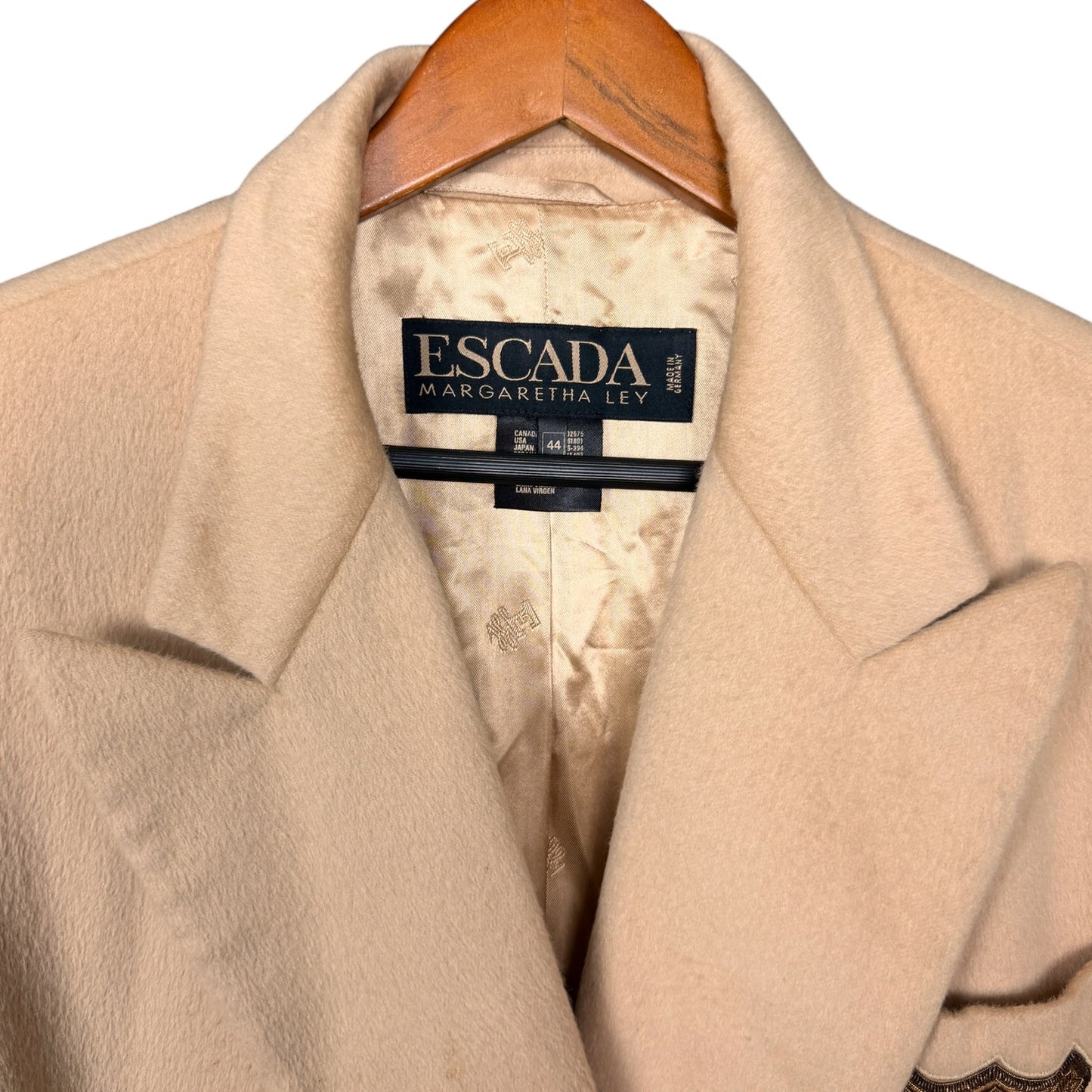Escada Margaretha Ley Angora Wool Double Breasted EU 44 Crest Blazer Vintage L
