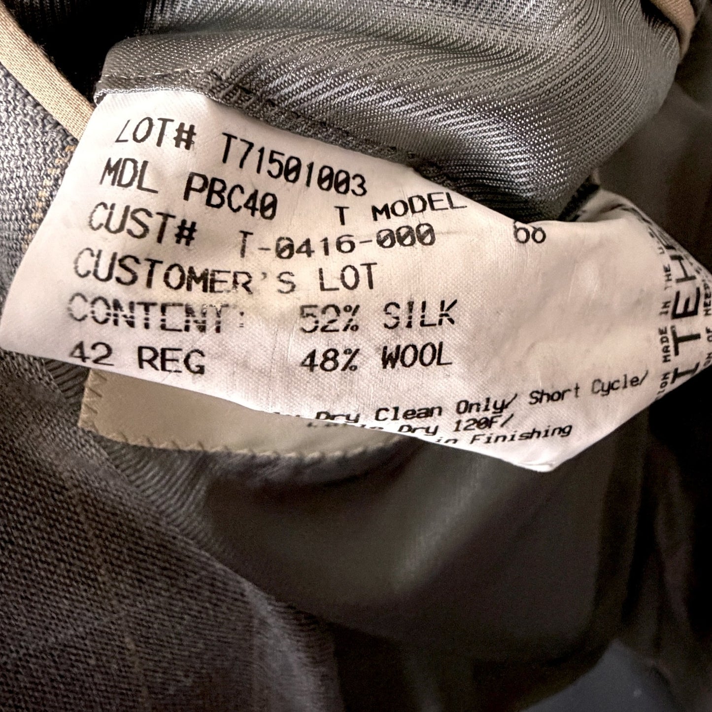 Burberry London Gray Blazer Plaid Silk Wool Men 42R Union Made USA Career Office